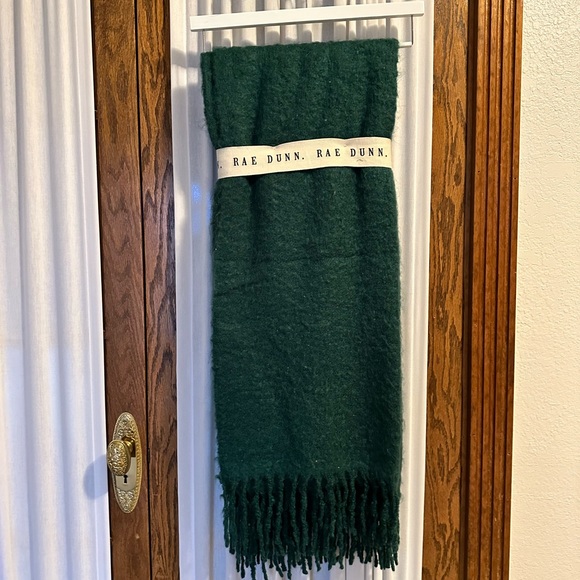 Rae Dunn “Peace on Earth” Faux Mohair Throw - Picture 6 of 9